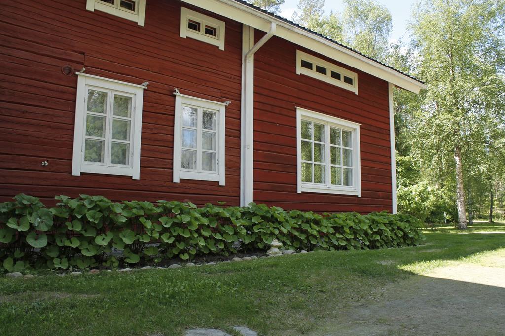 Loma-Vietonen Holiday Village Meltosjärvi Exterior foto