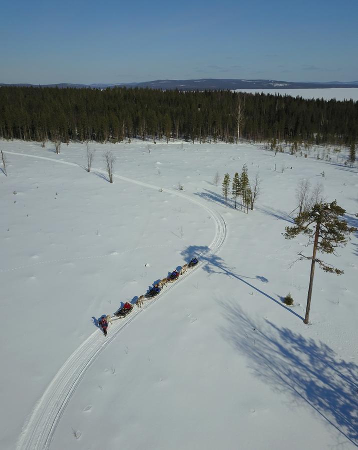 Loma-Vietonen Holiday Village Meltosjärvi Exterior foto